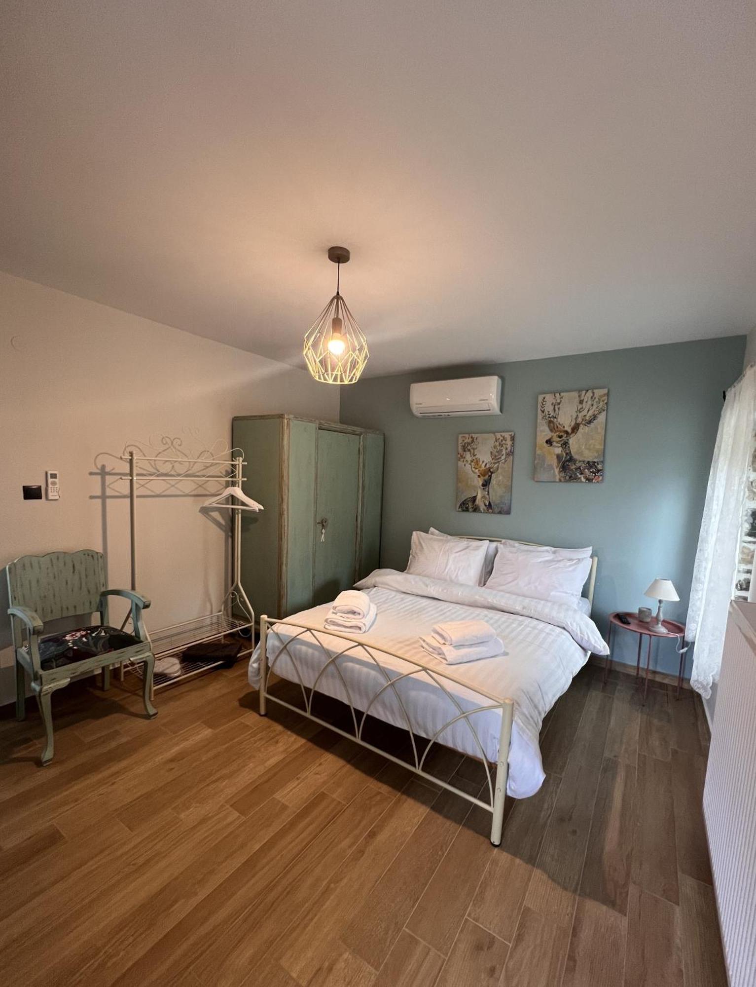 Pensjonat Tovouno Plaka  Zewnętrze zdjęcie